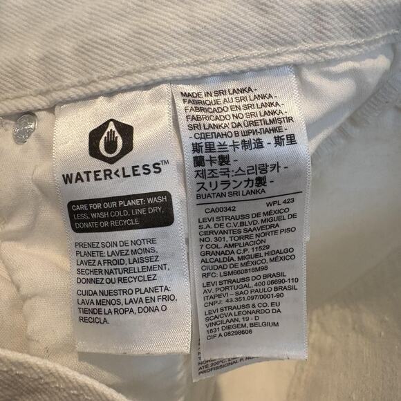 Levis 501 Original Shorts 32 White Denim‎ Distressed Button Fly Frayed Hem Big E - Picture 16 of 16